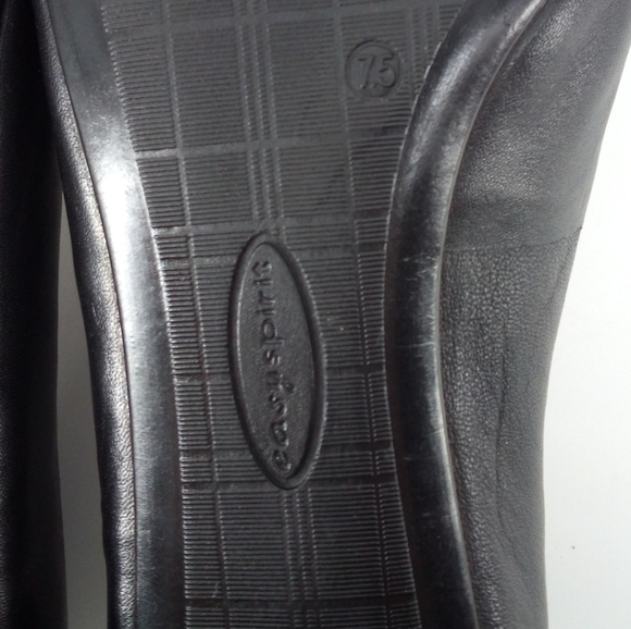 Vintage Easy Spirit Black Leather Close Toe Low Heel Work Interview Office 7.5 - Picture 6 of 11